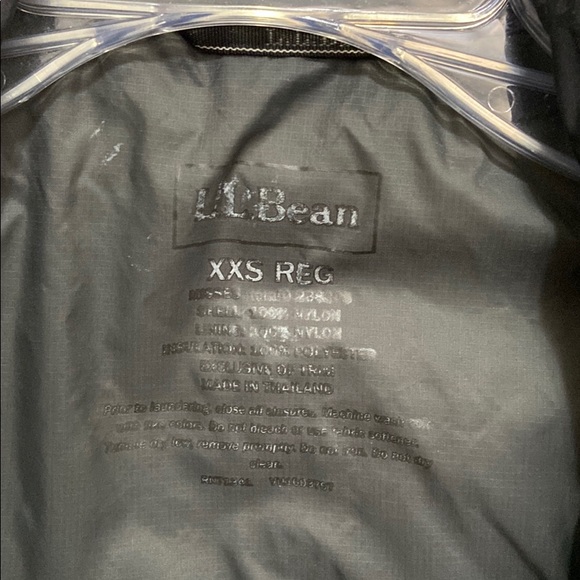 Black L.L.Bean Primaloft Packaway Jacket - Picture 2 of 4